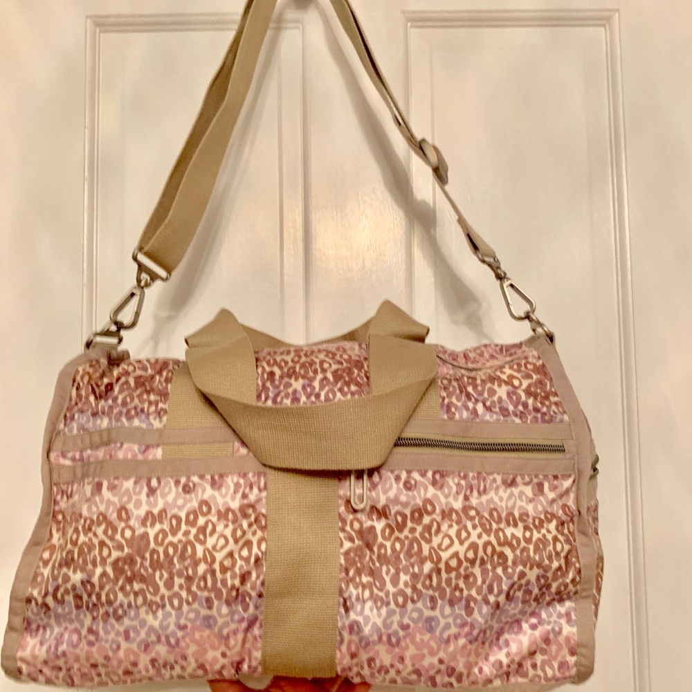 LeSportsac Essential Weekender